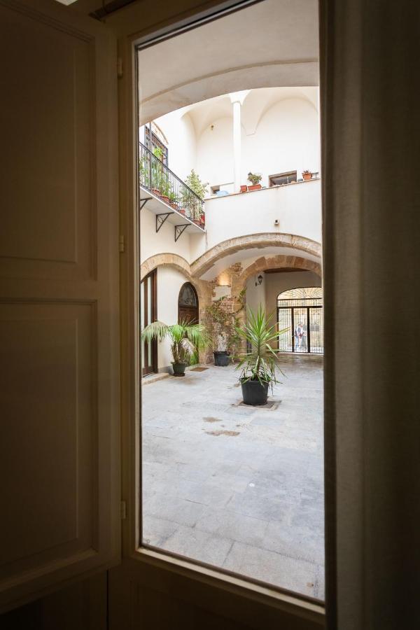 Corte Dumas Palermo Exterior foto